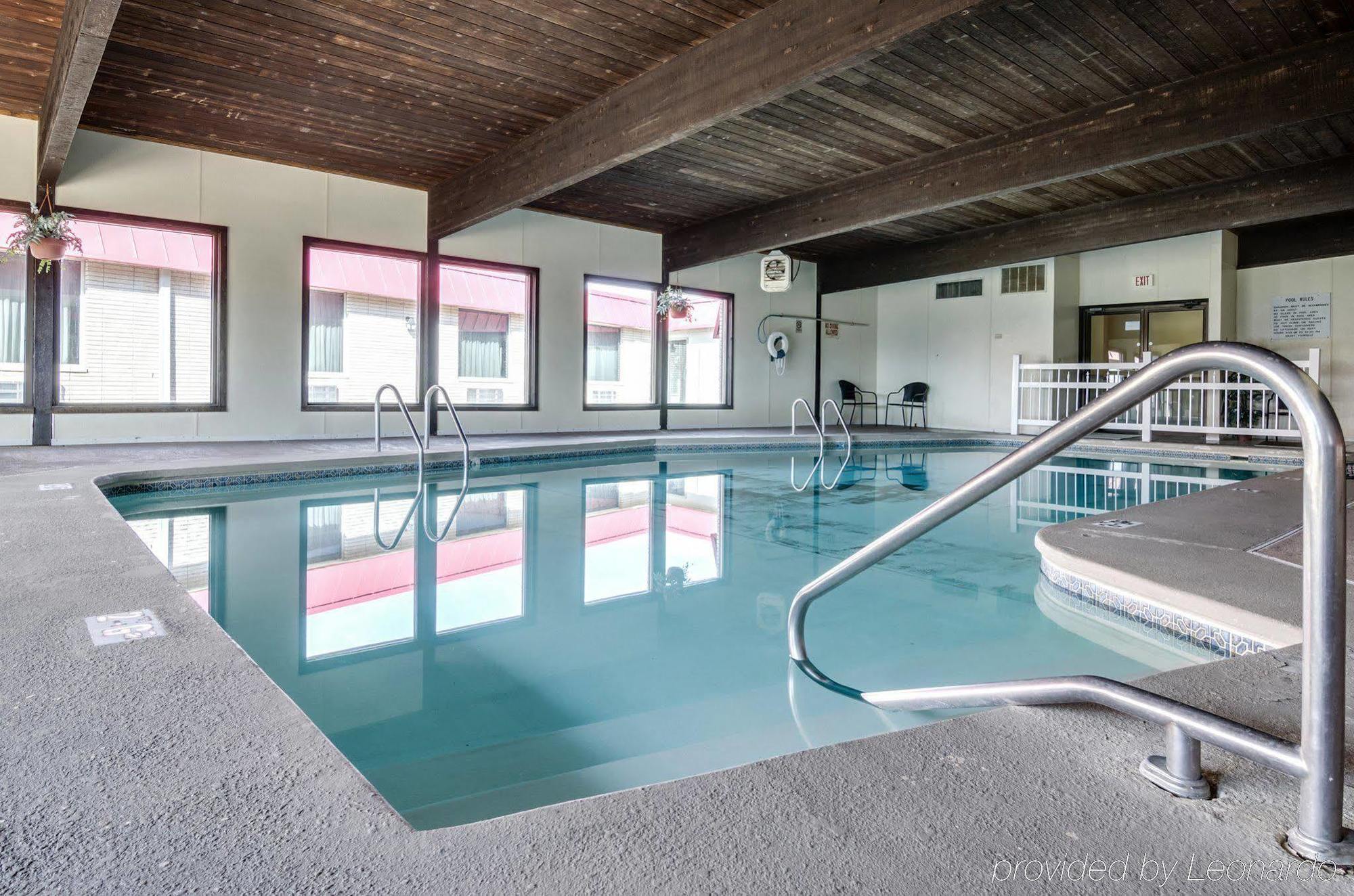 Americas Best Value Inn Salina Exteriör bild